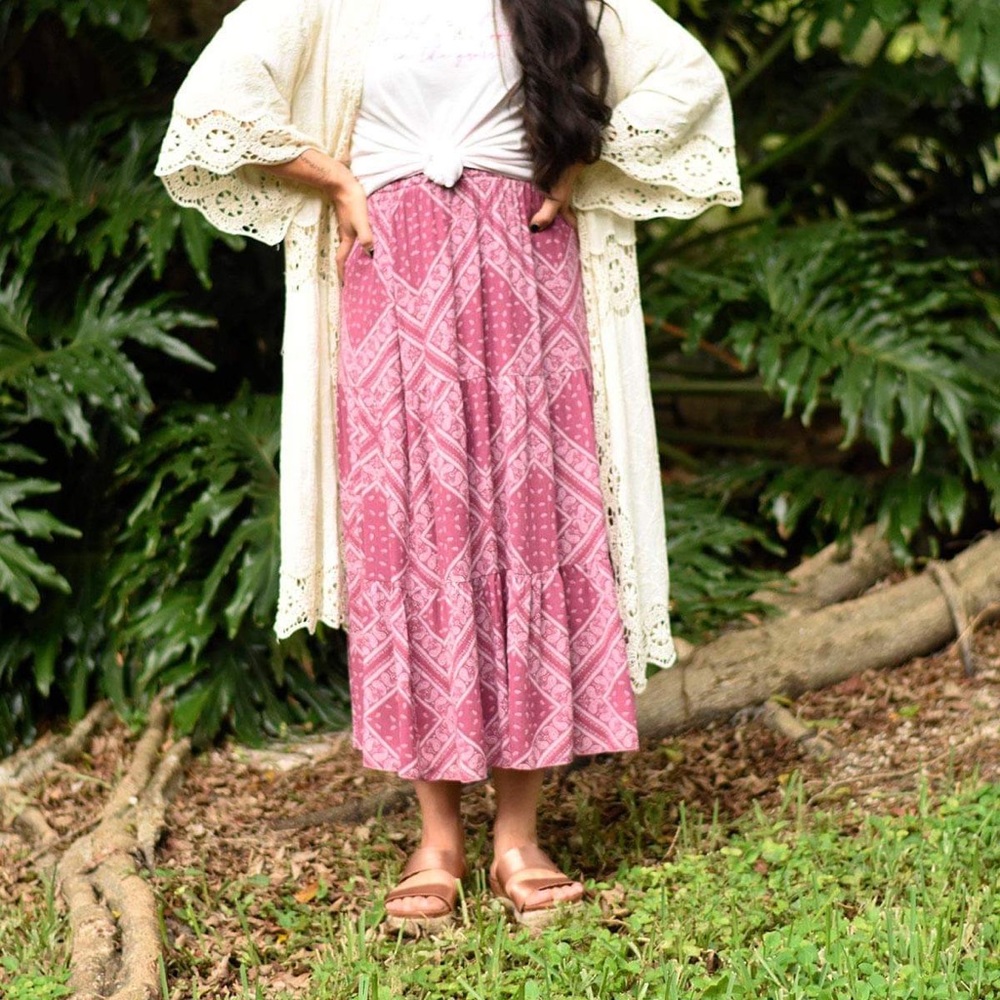 Mauve Handkerchief Skirt - Picture 3 of 4